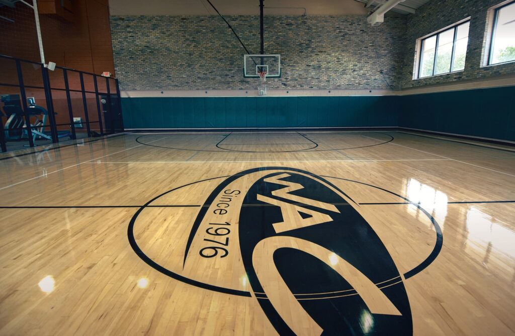 Full basketball court in Wauwatosa